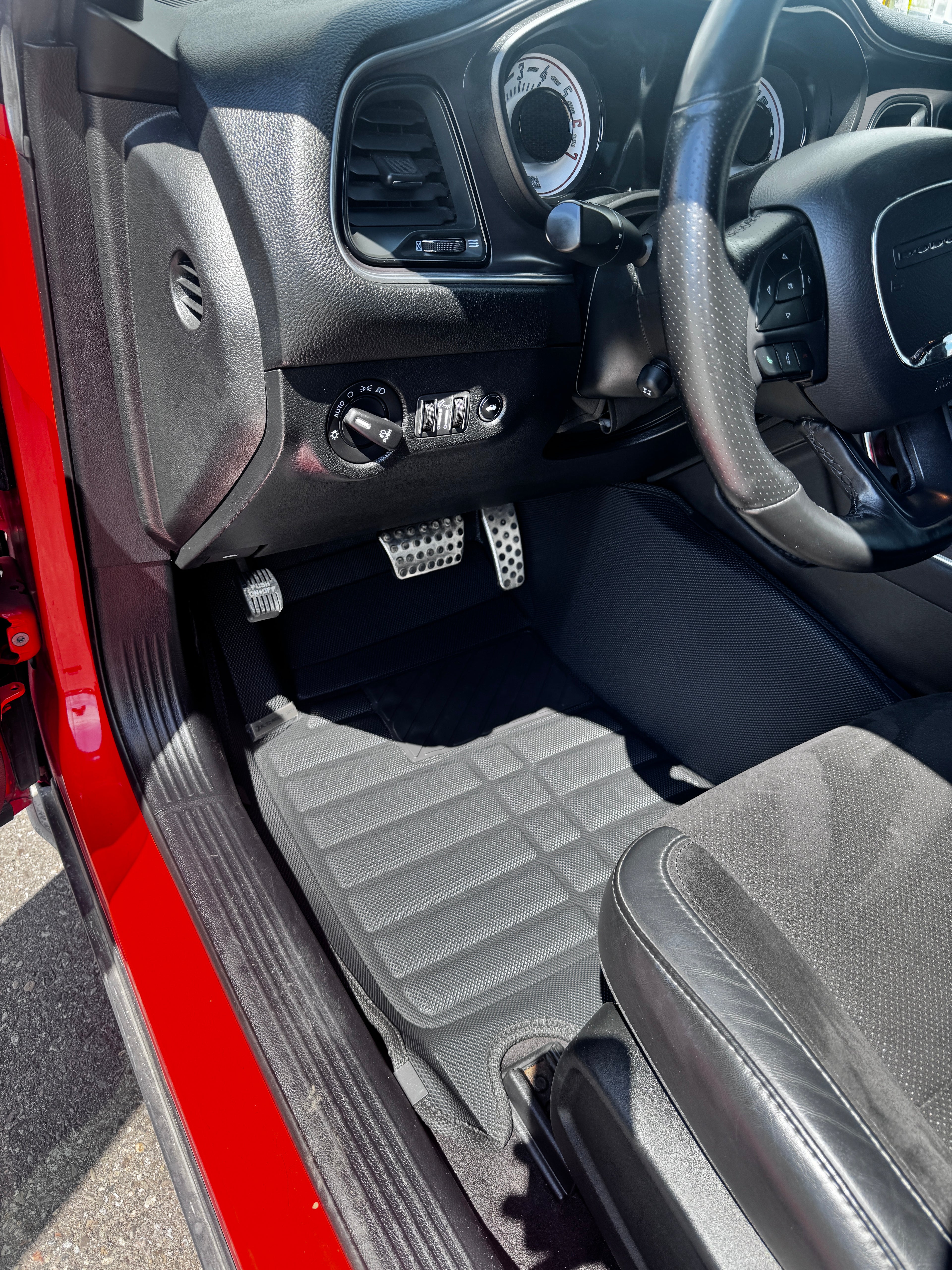 Dodge Challenger 2015-2023